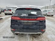 ✅ 2019 Lincoln MKC Standard • VIN: 5LMCJ1D98KUL37318 • Lot: 95535525. Listed on Copart with 44,647 mi. Free auction sales archive from the USA and detailed vehicle history report at DreamBid. Image 6.