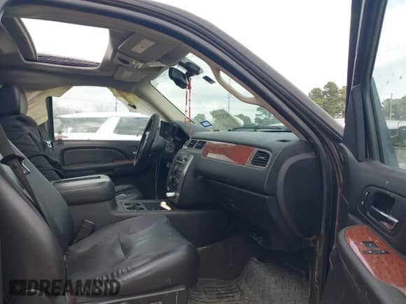 ✅ 2008 GMC Sierra 1500 SLT • VIN: 2GTEK13J081270775 • Lot: 41523737. Listed on IAAI with 199,858 mi. Free auction sales archive from the USA and detailed vehicle history report at DreamBid. Image 5.