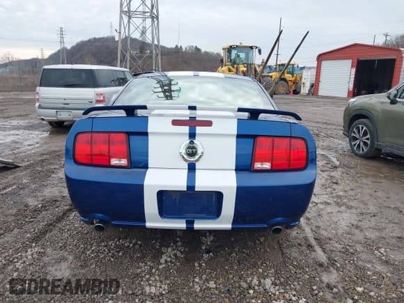 ✅ 2009 Ford Mustang GT • VIN: 1ZVHT82HX95119781 • Лот: 41482288. Опубликован ранее на IAAI с пробегом 70 757 миль. Бесплатный доступ к архиву аукционных продаж из США и подробный отчёт об истории автомобиля на DreamBid. Изображение 16.