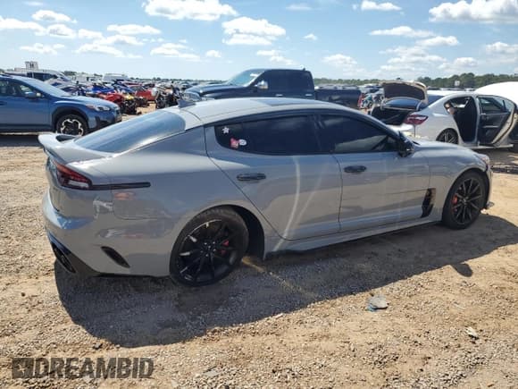 ✅ 2022 Kia Stinger GT2 • VIN: KNAE55LC4N6108942 • Lot: 84432735. Listed on Copart with 48,328 mi. Free auction sales archive from the USA and detailed vehicle history report at DreamBid. Image 3.