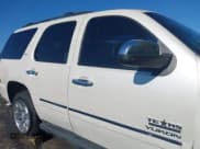 ✅ 2014 GMC Yukon SLT • VIN: 1GKS1CE06ER248616 • Lot: 42498184. Listed on IAAI with 123,186 mi. Free auction sales archive from the USA and detailed vehicle history report at DreamBid. Image 13.