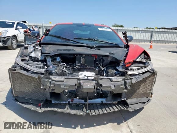 ✅ 2024 Chevrolet Corvette 1LT • VIN: 1G1YA2D4XR5105629 • Lot: 70210375. Wystawiony na Copart z przebiegiem 25 095 mil. Bezpłatny archiwum sprzedaży aukcyjnych z USA i szczegółowy raport historii pojazdu na DreamBid. Zdjęcie 5.