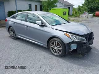 2017 Hyundai Sonata Sport с VIN 5NPE34AB4HH519636, выставлен на аукционе IAAI как лот 42522783 с пробегом 140 596 миль миль и . История ставок и продаж доступна на DreamBid. Изображение 1.