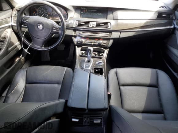 ✅ 2011 BMW 5 Series 535i • VIN: WBAFR7C58BC608122 • Lot: 81159045. Listed on Copart with 221,856 mi. Free auction sales archive from the USA and detailed vehicle history report at DreamBid. Image 8.