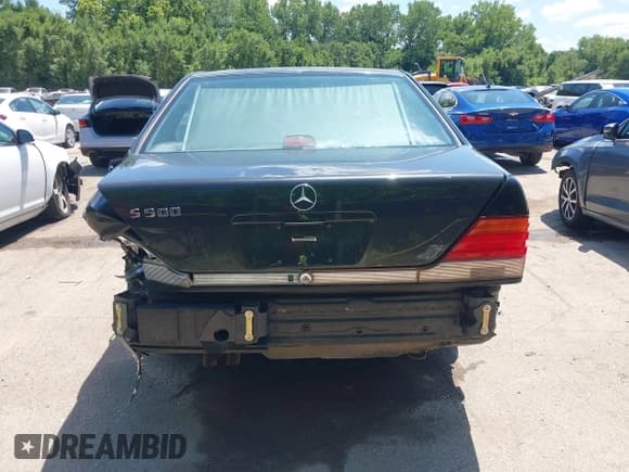 ✅ 1995 Mercedes-Benz S • VIN: WDBGA51E1SA220942 • Lot: 42676222. Listed on IAAI with 204,200 mi. Free auction sales archive from the USA and detailed vehicle history report at DreamBid. Image 17.