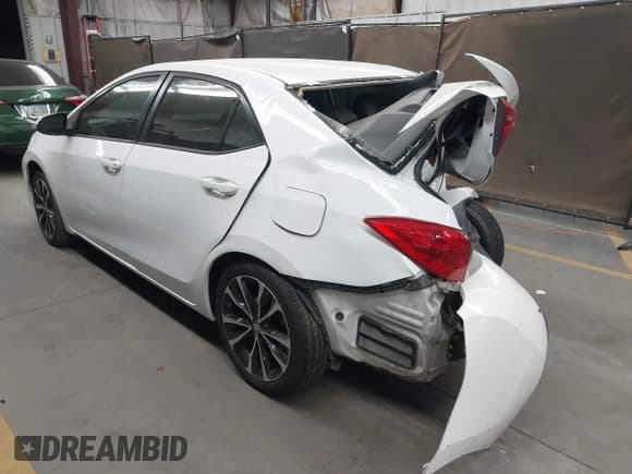 ✅ 2018 Toyota Corolla L • VIN: 2T1BURHE7JC030797 • Lot: 42067020. Listed on IAAI with 115,231 mi. Free auction sales archive from the USA and detailed vehicle history report at DreamBid. Image 3.