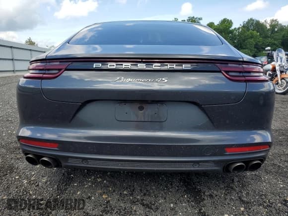 ✅ 2017 Porsche Panamera 4S • VIN: WP0AB2A70HL123703 • Lot: 61076775. Listed on Copart with 52,293 mi. Free auction sales archive from the USA and detailed vehicle history report at DreamBid. Image 6.