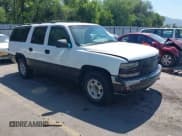 ✅ 2000 Chevrolet Suburban LS • VIN: 3GNFK16T3YG228777 • Лот: 42680181. Опубликован ранее на IAAI с пробегом 306 647 миль. Бесплатный доступ к архиву аукционных продаж из США и подробный отчёт об истории автомобиля на DreamBid. Изображение 1.