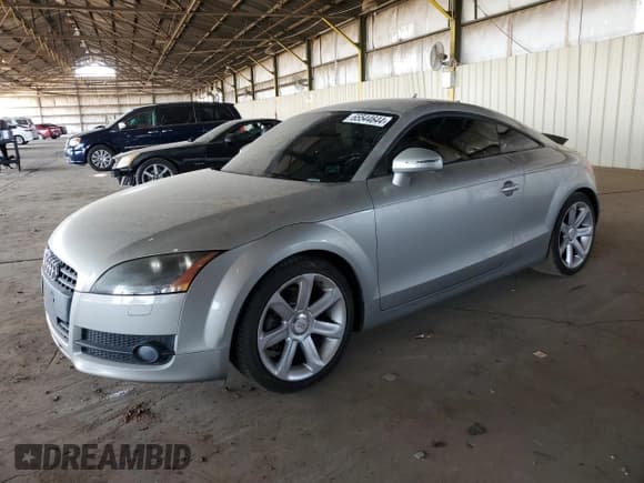 ✅ 2008 Audi TT 2.0T • VIN: TRUAF38J681015115 • Lot: 65544644. Wystawiony na Copart z przebiegiem 136 613 mil. Bezpłatny archiwum sprzedaży aukcyjnych z USA i szczegółowy raport historii pojazdu na DreamBid. Zdjęcie 1.