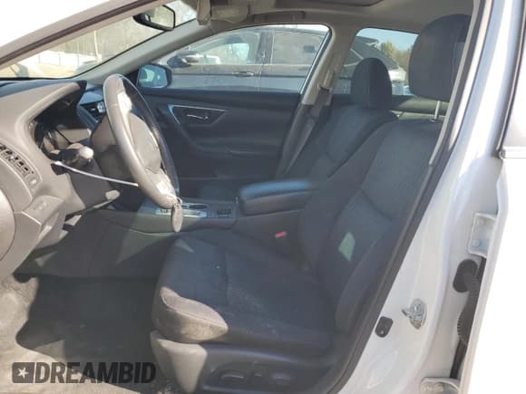 ✅ 2017 Nissan Altima S • VIN: 1N4AL3AP1HC158680 • Lot: 92027835. Wystawiony na Copart z przebiegiem 99 546 mil. Bezpłatny archiwum sprzedaży aukcyjnych z USA i szczegółowy raport historii pojazdu na DreamBid. Zdjęcie 7.