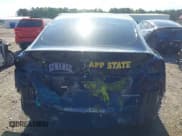 ✅ 2022 Tesla Model Y Long Range • VIN: 7SAYGDEE6NF385120 • Lot: 42194477. Wystawiony na IAAI z przebiegiem 42 201 mil. Bezpłatny archiwum sprzedaży aukcyjnych z USA i szczegółowy raport historii pojazdu na DreamBid. Zdjęcie 17.