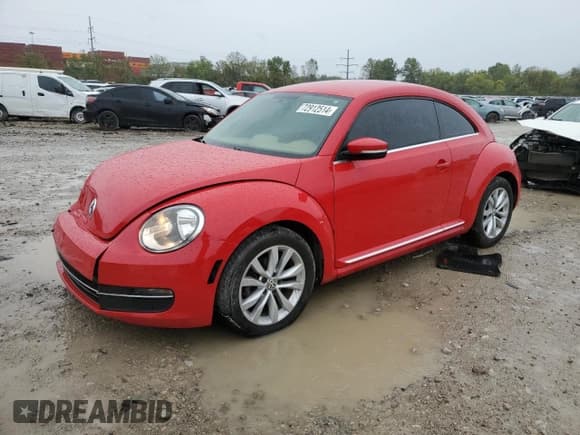 ✅ 2014 Volkswagen Beetle 2.0L TDI • VIN: 3VWJL7AT7EM632086 • Лот: 72912514. Опубликован ранее на Copart с пробегом 150 233 миль. Бесплатный доступ к архиву аукционных продаж из США и подробный отчёт об истории автомобиля на DreamBid. Изображение 1.