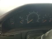 ✅ 1999 Mercedes-Benz E 320 • VIN: WDBJF82H7XX023926 • Лот: 86215615. Опубликован ранее на Copart с пробегом Не указан. Бесплатный доступ к архиву аукционных продаж из США и подробный отчёт об истории автомобиля на DreamBid. Изображение 9.