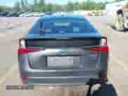 2022 Toyota Prius XLE z VIN JTDL9MFU3N3035688, wystawiony jako IAAI lot #43086721 z przebiegiem 125 115 mil mil oraz . Historia ofert i sprzedaży dostępna na DreamBid. Obrazek 16.