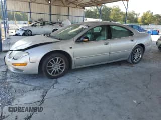 ✅ 2004 Chrysler 300M M • VIN: 2C3HE66G84H692512 • Lot: 70812775. Wystawiony na Copart z przebiegiem 89 847 mil. Bezpłatny archiwum sprzedaży aukcyjnych z USA i szczegółowy raport historii pojazdu na DreamBid. Zdjęcie 1.