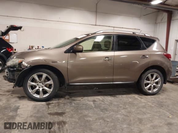 ✅ 2014 Nissan Murano SV • VIN: JN8AZ1MW4EW500217 • Лот: 42268959. Опубликован ранее на IAAI с пробегом 272 308 миль. Бесплатный доступ к архиву аукционных продаж из США и подробный отчёт об истории автомобиля на DreamBid. Изображение 15.