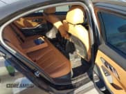 ✅ 2020 BMW 3 Series 330i xDrive • VIN: 3MW5R7J0XL8B45718 • Lot: 43351670. Wystawiony na IAAI z przebiegiem 89 335 mil. Bezpłatny archiwum sprzedaży aukcyjnych z USA i szczegółowy raport historii pojazdu na DreamBid. Zdjęcie 8.