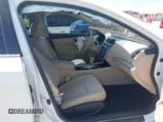 ✅ 2016 Nissan Altima SV • VIN: 1N4AL3AP9GC118264 • Lot: 42567959. Wystawiony na IAAI z przebiegiem 46 021 mil. Bezpłatny archiwum sprzedaży aukcyjnych z USA i szczegółowy raport historii pojazdu na DreamBid. Zdjęcie 5.