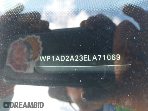 ✅ 2014 Porsche Cayenne GTS • VIN: WP1AD2A23ELA71069 • Lot: 43652362. Listed on IAAI with 200,272 mi. Free auction sales archive from the USA and detailed vehicle history report at DreamBid. Image 9.