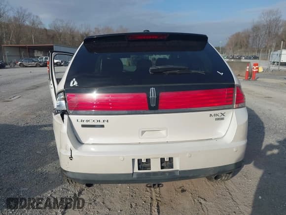 ✅ 2010 Lincoln MKX • VIN: 2LMDJ8JC1ABJ12859 • Lot: 41822691. Listed on IAAI with 164,502 mi. Free auction sales archive from the USA and detailed vehicle history report at DreamBid. Image 16.