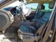 ✅ 2013 Volkswagen Touareg Lux • VIN: WVGEF9BPXDD007888 • Lot: 61243265. Listed on Copart with 90,370 mi. Free auction sales archive from the USA and detailed vehicle history report at DreamBid. Image 7.