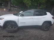 ✅ 2022 Jeep Compass Limited • VIN: 3C4NJDCB4NT146533 • Lot: 42974123. Listed on IAAI with 43,026 mi. Free auction sales archive from the USA and detailed vehicle history report at DreamBid. Image 14.