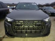 ✅ 2025 Audi Q7 Prestige • VIN: WA1VVBF75SD015932 • Lot: 84940764. Listed on Copart with 577 mi. Free auction sales archive from the USA and detailed vehicle history report at DreamBid. Image 5.