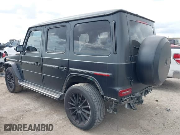 ✅ 2021 Mercedes-Benz G 550 • VIN: W1NYC6BJ4MX388472 • Lot: 43529322. Listed on IAAI with 84,768 mi. Free auction sales archive from the USA and detailed vehicle history report at DreamBid. Image 3.