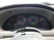 ✅ 2002 Ford Mustang Standard • VIN: 1FAFP40432F106903 • Lot: 55350025. Listed on Copart with 253,395 mi. Free auction sales archive from the USA and detailed vehicle history report at DreamBid. Image 9.