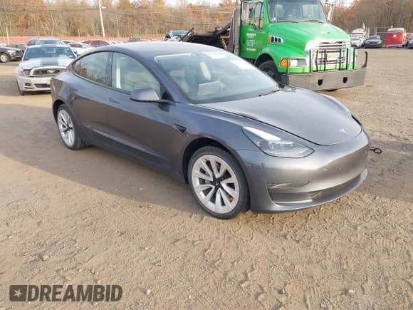 ✅ 2023 Tesla Model 3 • VIN: 5YJ3E1EA7PF470995 • Lot: 43555276. Wystawiony na IAAI z przebiegiem 66 403 mil. Bezpłatny archiwum sprzedaży aukcyjnych z USA i szczegółowy raport historii pojazdu na DreamBid. Zdjęcie 1.