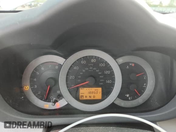 ✅ 2012 Toyota RAV4 Limited • VIN: JTMDK4DV8C5109046 • Лот: 82110585. Опубликован ранее на Copart с пробегом 188 501 миль. Бесплатный доступ к архиву аукционных продаж из США и подробный отчёт об истории автомобиля на DreamBid. Изображение 9.