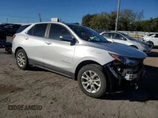 ✅ 2021 Chevrolet Equinox LT • VIN: 3GNAXUEV1MS102506 • Lot: 90731185. Wystawiony na Copart z przebiegiem 136 737 mil. Bezpłatny archiwum sprzedaży aukcyjnych z USA i szczegółowy raport historii pojazdu na DreamBid. Zdjęcie 4.