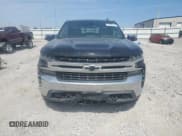 ✅ 2019 Chevrolet Silverado 1500 LT • VIN: 1GCPYDEKXKZ268514 • Lot: 70762445. Wystawiony na Copart z przebiegiem 89 370 mil. Bezpłatny archiwum sprzedaży aukcyjnych z USA i szczegółowy raport historii pojazdu na DreamBid. Zdjęcie 5.