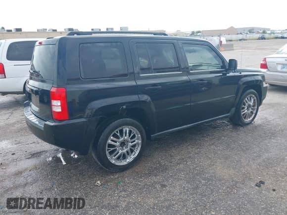 ✅ 2008 Jeep Patriot Sport • VIN: 1J8FT28W28D760935 • Лот: 43387374. Опубликован ранее на IAAI с пробегом 151 345 миль. Бесплатный доступ к архиву аукционных продаж из США и подробный отчёт об истории автомобиля на DreamBid. Изображение 4.