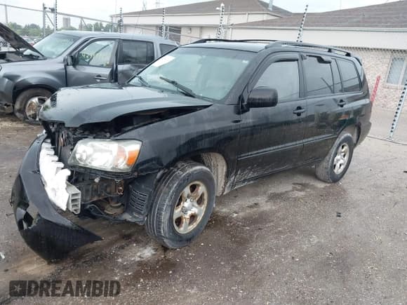 ✅ 2005 Toyota Highlander • VIN: JTEGD21A650111404 • Lot: 42804712. Listed on IAAI with 169,093 mi. Free auction sales archive from the USA and detailed vehicle history report at DreamBid. Image 17.