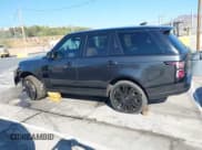 ✅ 2019 Land Rover Range Rover • VIN: SALGS2RE6KA520552 • Лот: 43405228. Опубликован ранее на IAAI с пробегом 82 271 миль. Бесплатный доступ к архиву аукционных продаж из США и подробный отчёт об истории автомобиля на DreamBid. Изображение 14.