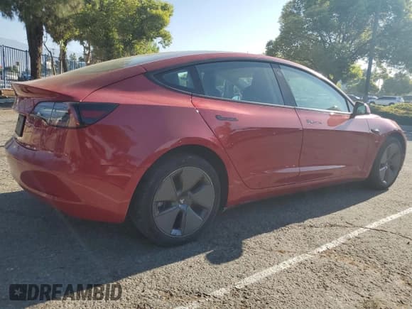 ✅ 2023 Tesla Model 3 • VIN: 5YJ3E1EA0PF447154 • Lot: 66914675. Wystawiony na Copart z przebiegiem 25 144 mil. Bezpłatny archiwum sprzedaży aukcyjnych z USA i szczegółowy raport historii pojazdu na DreamBid. Zdjęcie 3.