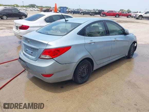 ✅ 2012 Hyundai Accent GLS • VIN: KMHCT4AE7CU246462 • Лот: 41981651. Опубликован ранее на IAAI с пробегом Не указан. Бесплатный доступ к архиву аукционных продаж из США и подробный отчёт об истории автомобиля на DreamBid. Изображение 4.