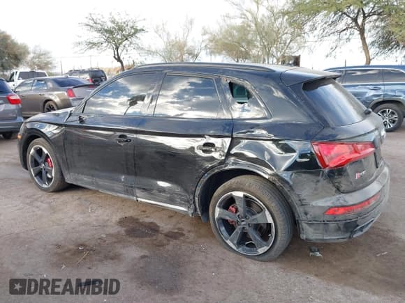 ✅ 2019 Audi SQ5 Premium Plus • VIN: WA1B4AFYXK2027174 • Lot: 43736396. Listed on IAAI with 78,240 mi. Free auction sales archive from the USA and detailed vehicle history report at DreamBid. Image 14.