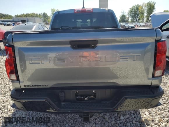 ✅ 2025 Chevrolet Colorado 4WD Trail Boss • VIN: 1GCPTEEKXS1149624 • Lot: 81786545. Listed on Copart with 9,967 mi. Free auction sales archive from the USA and detailed vehicle history report at DreamBid. Image 6.
