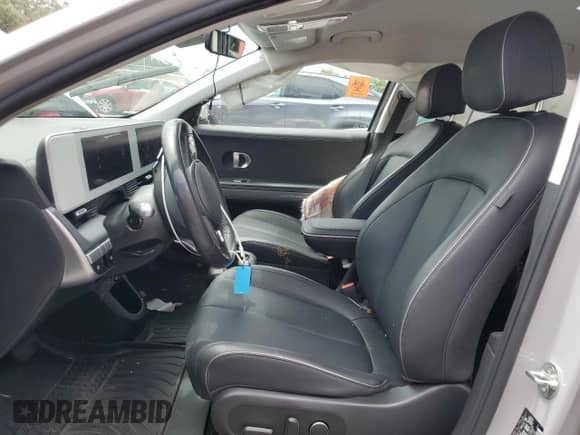 2022 Hyundai Ioniq 5 SEL z VIN KM8KN4AE9NU072211, wystawiony jako Copart lot #63469714 z przebiegiem 40 261 mil mil oraz Nie do naprawy • Non repairable. Historia ofert i sprzedaży dostępna na DreamBid. Obrazek 7.