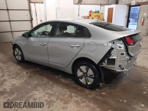 ✅ 2021 Hyundai Ioniq Blue • VIN: KMHC65LC0MU255739 • Lot: 41469705. Wystawiony na IAAI z przebiegiem 26 253 mil. Bezpłatny archiwum sprzedaży aukcyjnych z USA i szczegółowy raport historii pojazdu na DreamBid. Zdjęcie 3.