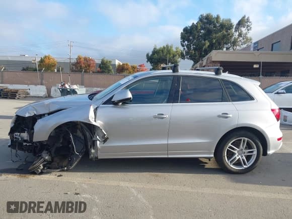 ✅ 2016 Audi Q5 Premium Plus • VIN: WA1D7AFPXGA087699 • Lot: 43774820. Wystawiony na IAAI z przebiegiem 50 820 mil. Bezpłatny archiwum sprzedaży aukcyjnych z USA i szczegółowy raport historii pojazdu na DreamBid. Zdjęcie 15.