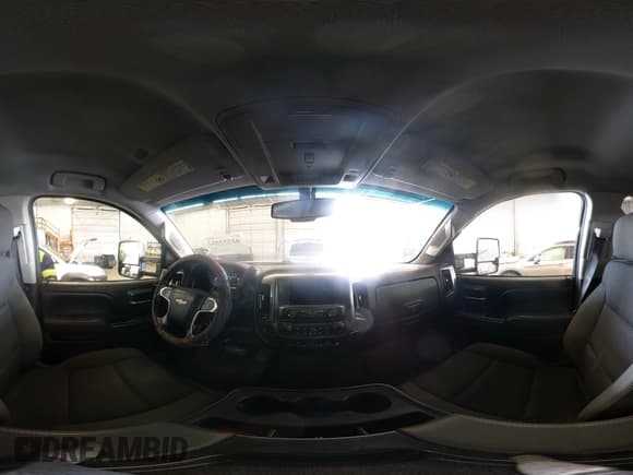 ✅ 2015 Chevrolet Silverado 2500HD LT • VIN: 1GC2KVEG0FZ527739 • Lot: 42731082. Wystawiony na IAAI z przebiegiem 301 898 mil. Bezpłatny archiwum sprzedaży aukcyjnych z USA i szczegółowy raport historii pojazdu na DreamBid. Zdjęcie 19.