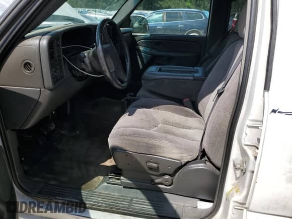 2006 Chevrolet Silverado 1500 LT1 с VIN 2GCEK13TX61174635, выставлен на аукционе Copart как лот 70474285 с пробегом 311 246 миль миль и Списание • Salvage title. История ставок и продаж доступна на DreamBid. Изображение 7.