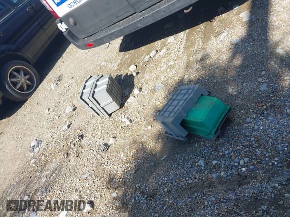 ✅ 2020 Ford Transit Cargo • VIN: 1FTBR1C89LKA80798 • Lot: 42123344. Listed on IAAI with 64,773 mi. Free auction sales archive from the USA and detailed vehicle history report at DreamBid. Image 12.