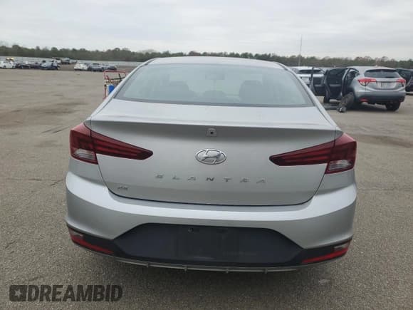 ✅ 2020 Hyundai Elantra SE • VIN: 5NPD74LF1LH562033 • Lot: 91629335. Listed on Copart with 39,484 mi. Free auction sales archive from the USA and detailed vehicle history report at DreamBid. Image 6.
