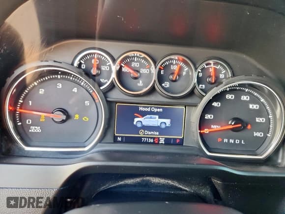 ✅ 2022 Chevrolet Silverado 2500HD LT • VIN: 1GC4YNEY0NF179067 • Lot: 82148125. Wystawiony na Copart z przebiegiem 77 136 mil. Bezpłatny archiwum sprzedaży aukcyjnych z USA i szczegółowy raport historii pojazdu na DreamBid. Zdjęcie 9.