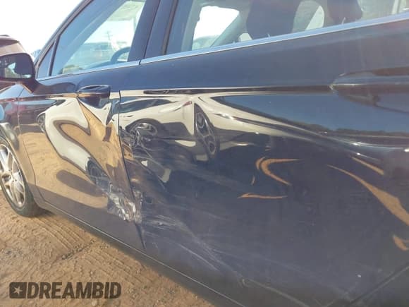 ✅ 2016 Ford Fusion SE • VIN: 3FA6P0HD5GR243252 • Lot: 43456516. Listed on IAAI with 148,971 mi. Free auction sales archive from the USA and detailed vehicle history report at DreamBid. Image 17.