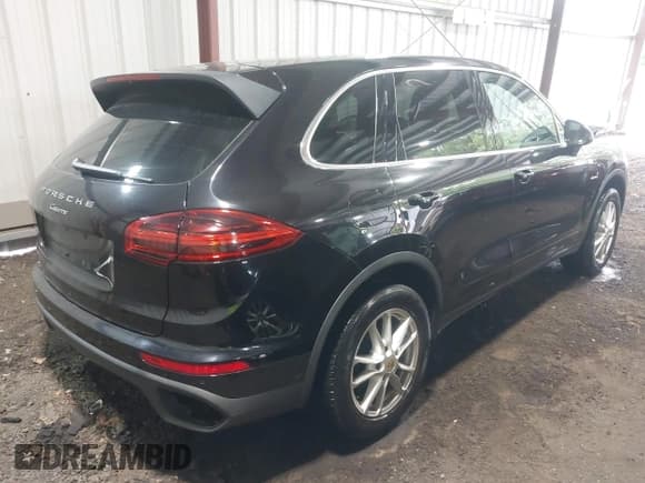 ✅ 2016 Porsche Cayenne Diesel • VIN: WP1AF2A2XGKA43725 • Lot: 43190808. Listed on IAAI with 94,542 mi. Free auction sales archive from the USA and detailed vehicle history report at DreamBid. Image 4.
